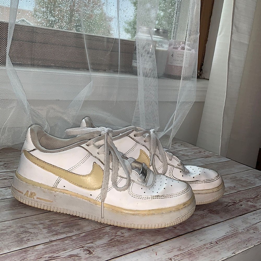 Air Force 1 Shoes (youth)